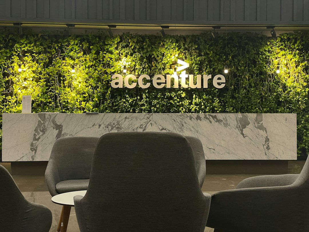 Resultados de Accenture e inversión en inteligencia artificial