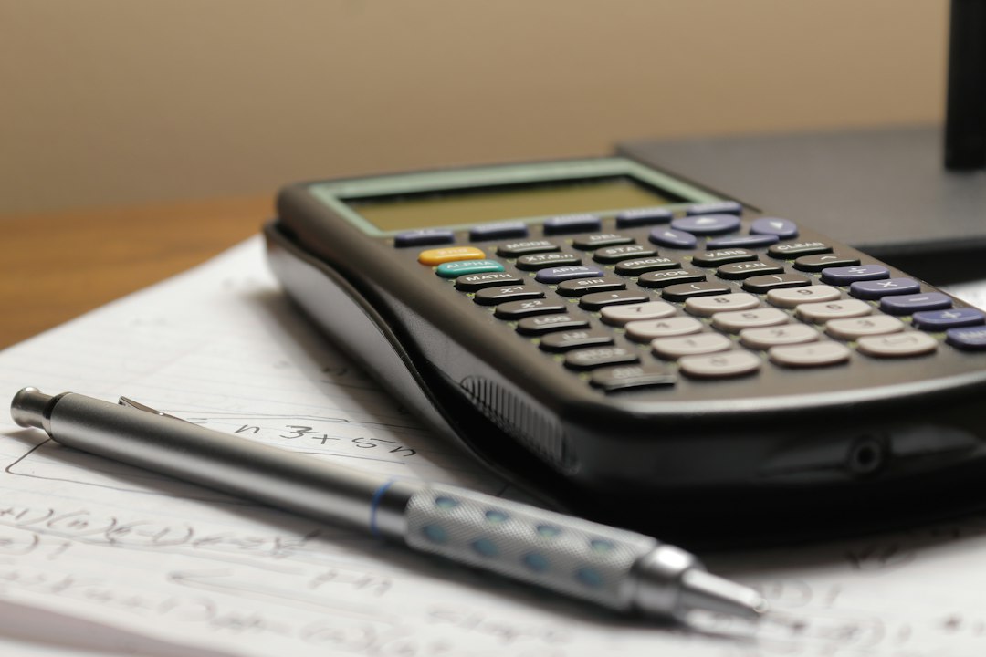 Calculadora y documentos para evaluar resultados de una empresa