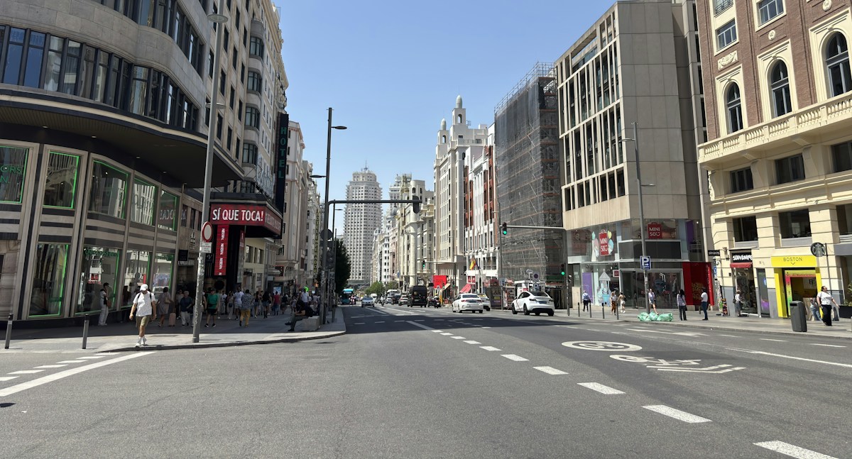 Actividad urbana en España como contexto de los datos de PIB e inflación