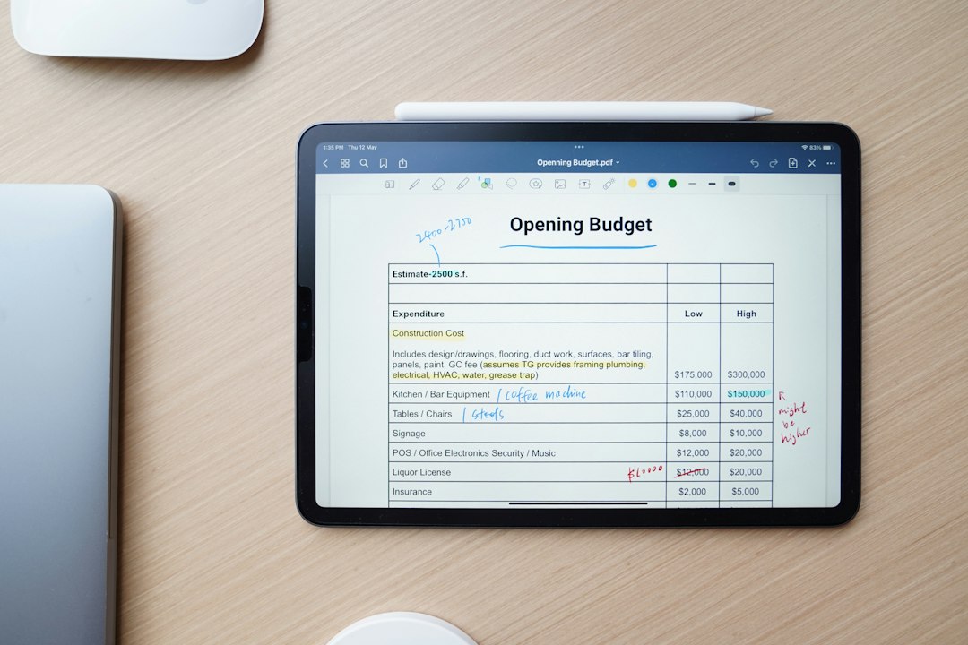 Facturación digital en una tableta para la adaptación a VERI*FACTU 2027
