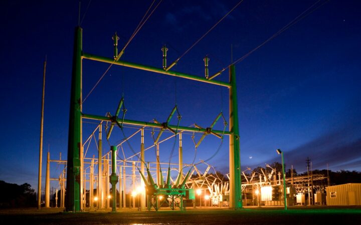 Subestación eléctrica de alta tensión