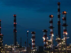 Valero multiplica su beneficio ajustado con márgenes récord de refino: por qué el ciclo sigue siendo decisivo
