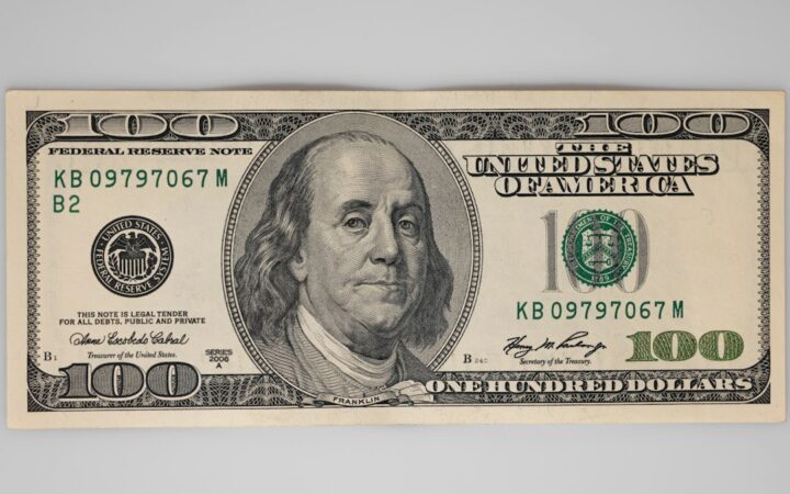 Billetes de cien dólares estadounidenses