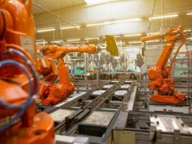 Línea automatizada de una planta industrial