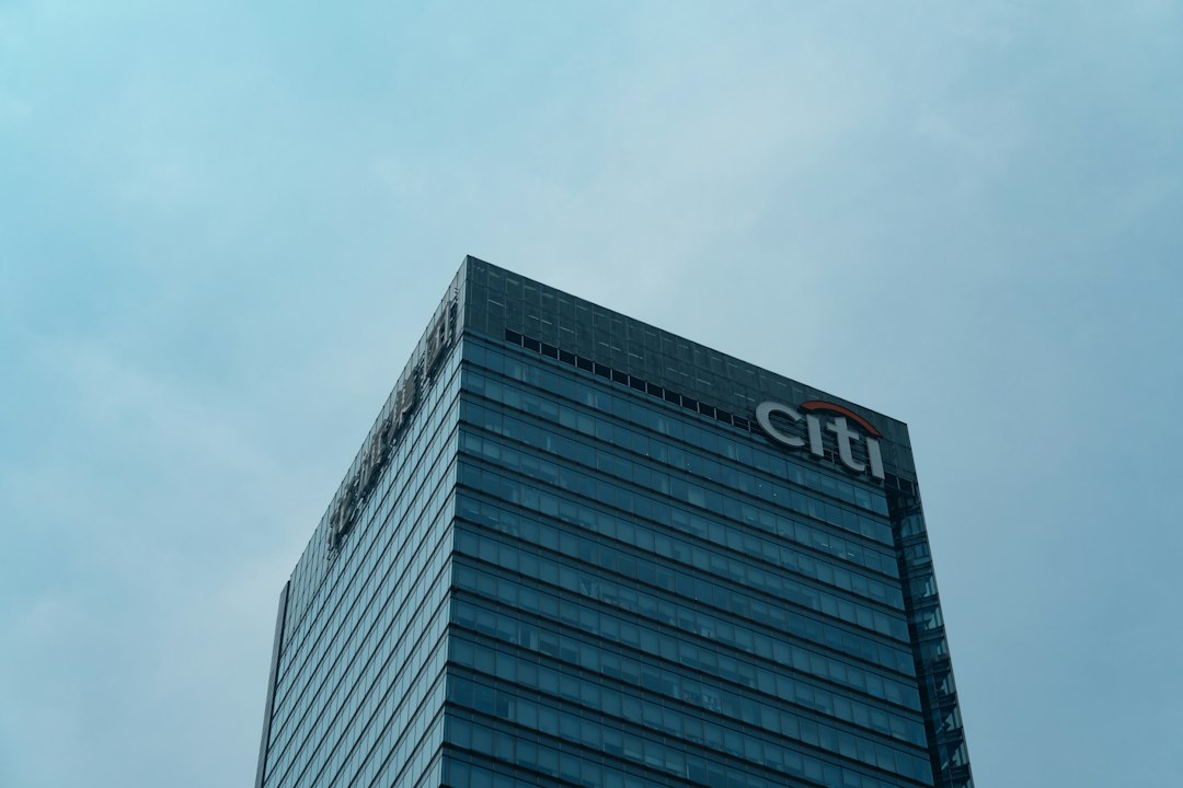 Bankinter gana 901 millones hasta septiembre y acelera en comisiones: las cifras detrás del crecimiento
